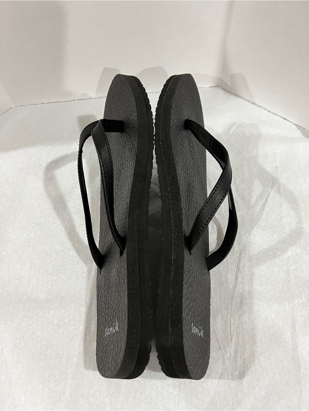 Sanuk Yoga Coral Flip Flop Size 9 Black Comfy - Picture 5 of 10
